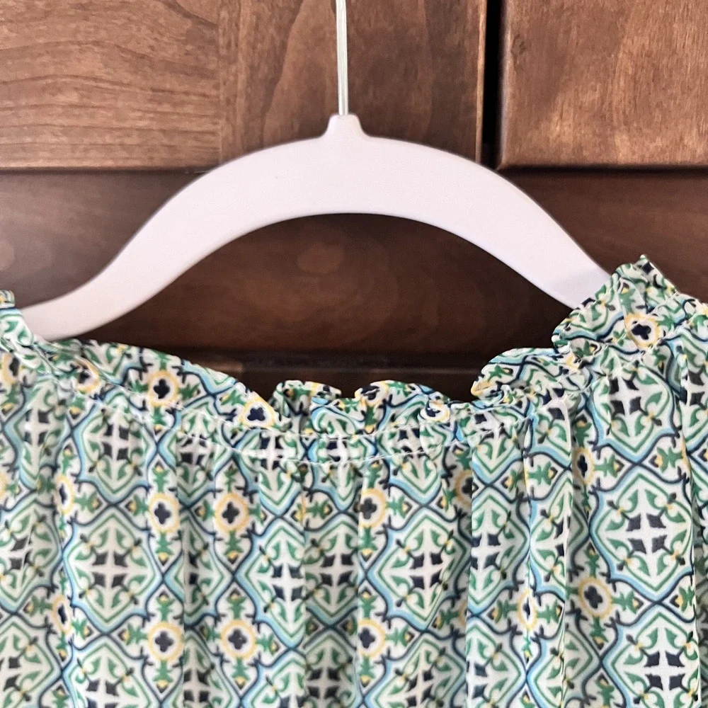 MAX STUDIO-Green Moroccan Print Halter Style Blouse Size L - Picture 8 of 10